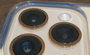 大量用户抱怨苹果所谓的防水防尘iPhone 11系列摄像头模块容易进入灰尘