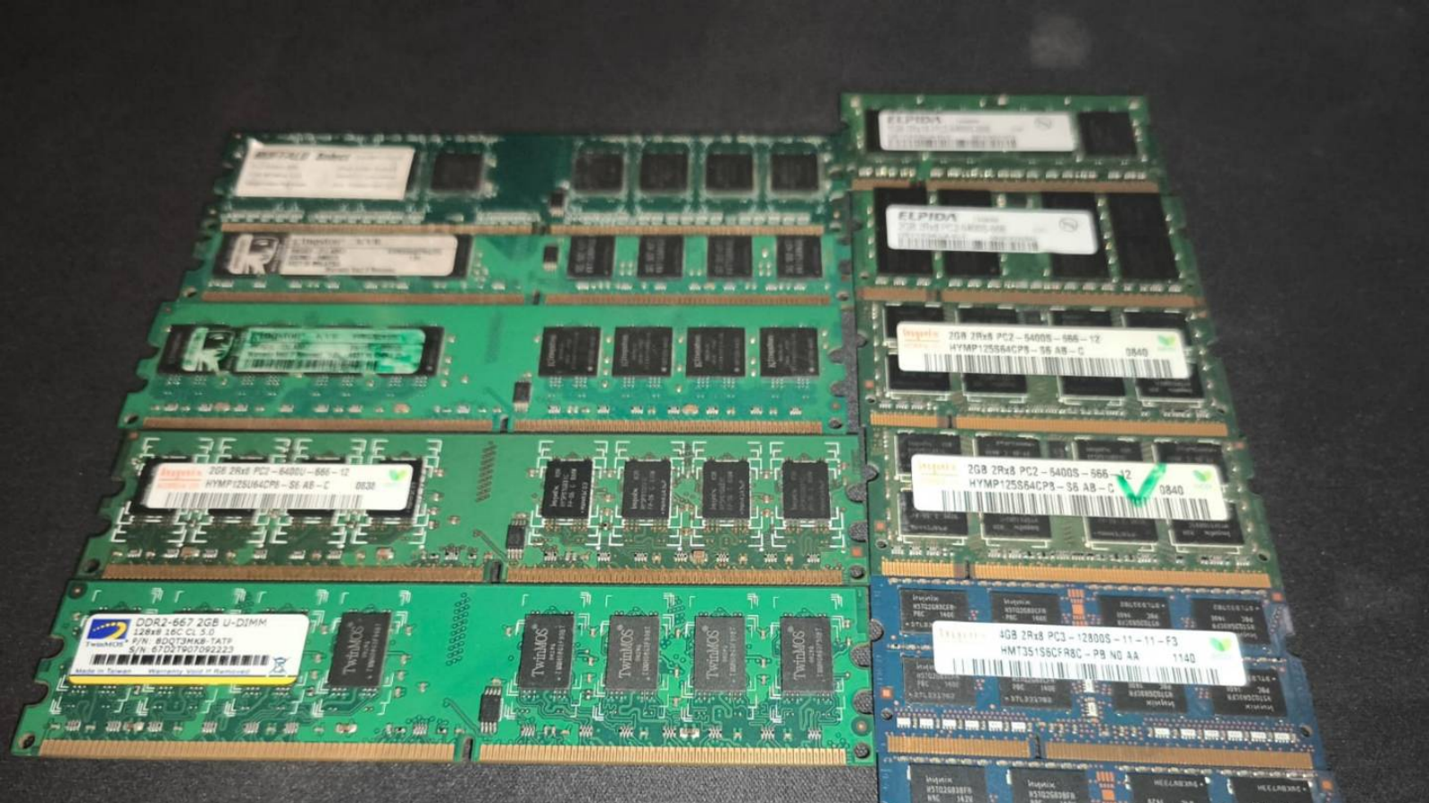 啊这?AI造成的内存短缺甚至波及DDR2内存 报告显示DDR2价格上涨60%
